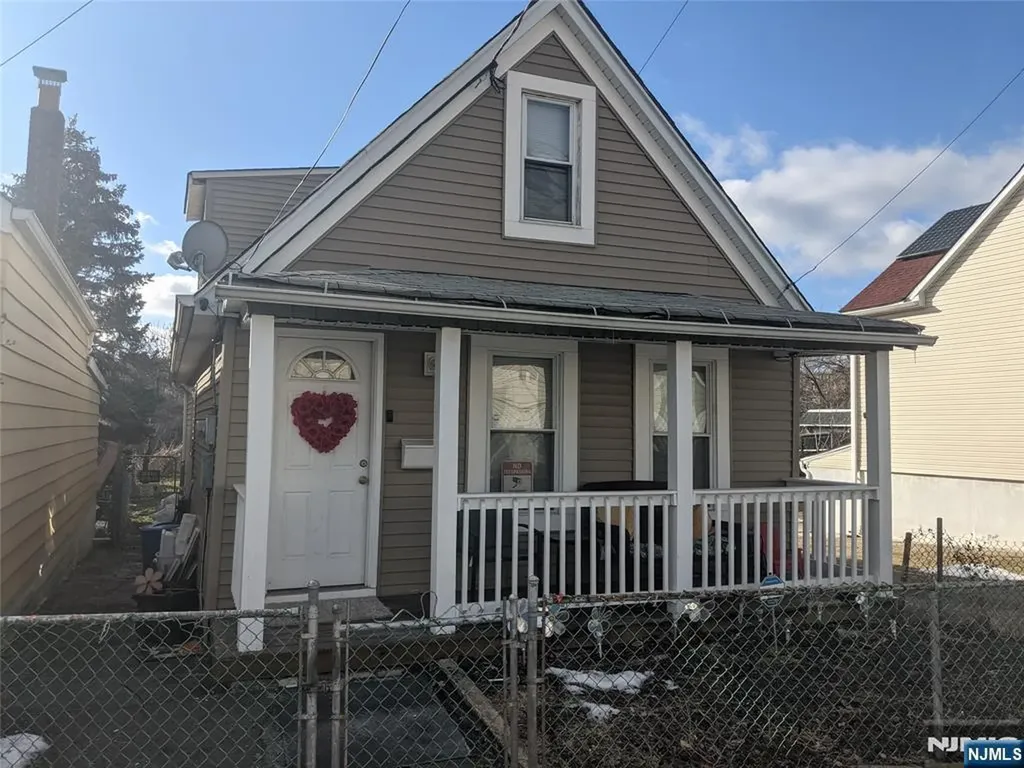 401 River Drive Garfield NJ 07026