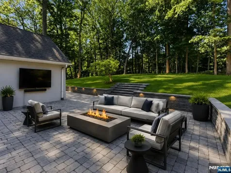 60 Brookside Drive Upper Saddle River NJ 07458