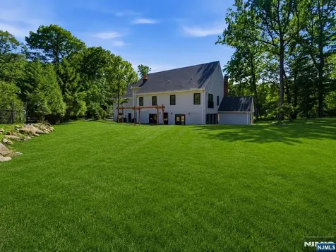 60 Brookside Drive Upper Saddle River NJ 07458