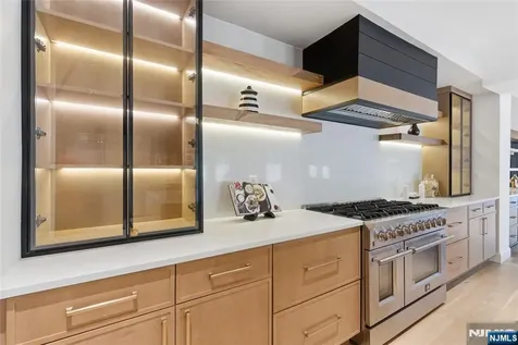 60 Brookside Drive Upper Saddle River NJ 07458