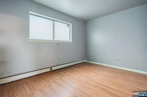 109 Dixon Avenue Paterson NJ 07501