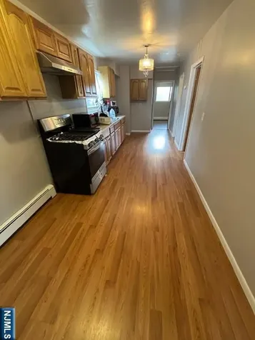 109 Dixon Avenue Paterson NJ 07501