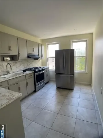 174 17th Street East Orange NJ 07017