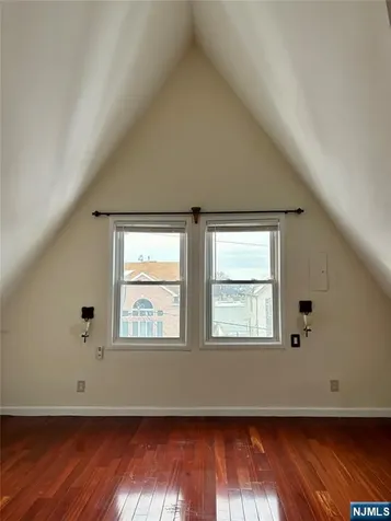 266 Livingston Avenue Lyndhurst NJ 07071