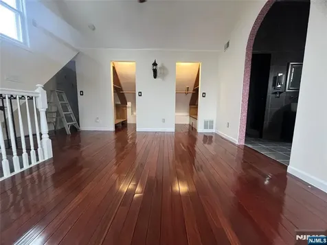 266 Livingston Avenue Lyndhurst NJ 07071