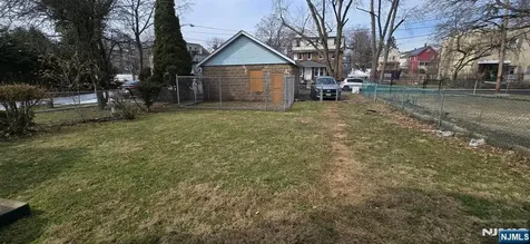 254 Pindle Avenue Englewood NJ 07631