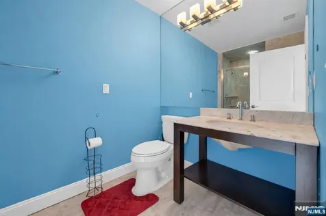 683 Victoria Avenue Paramus NJ 07652