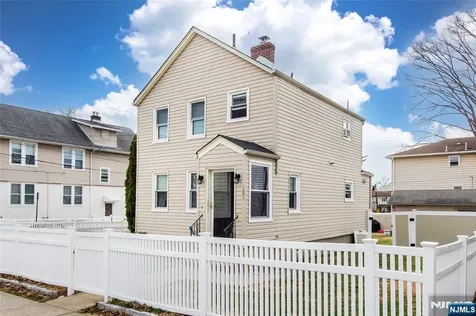 108 Walnut Street Bloomfield NJ 07003