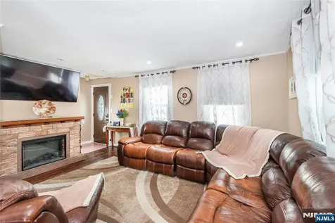 108 Walnut Street Bloomfield NJ 07003