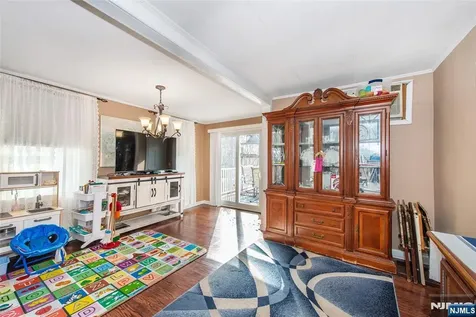 108 Walnut Street Bloomfield NJ 07003