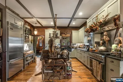 26 Short Road Bloomingdale NJ 07420