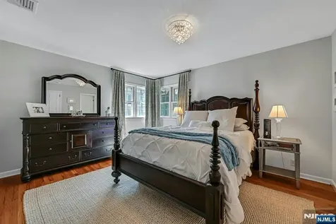 251 Paul Court Hillsdale NJ 07642