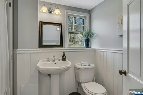 251 Paul Court Hillsdale NJ 07642