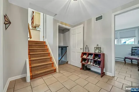 251 Paul Court Hillsdale NJ 07642