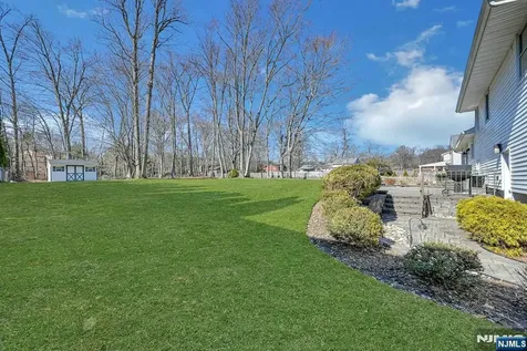 251 Paul Court Hillsdale NJ 07642