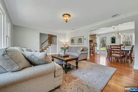 251 Paul Court Hillsdale NJ 07642