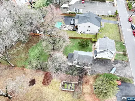 45 Sand Road Westwood NJ 07675