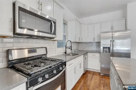 142 Steuben Street East Orange NJ 07018