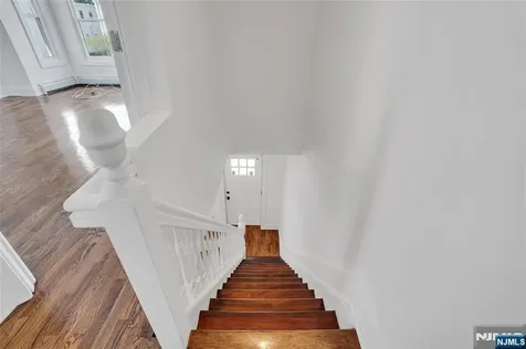142 Steuben Street East Orange NJ 07018