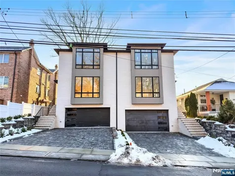 432 Stillwell Avenue Fort Lee NJ 07024