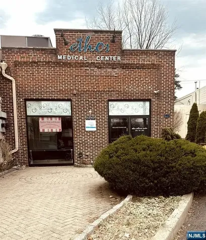 125 N Dean Street Englewood NJ 07631