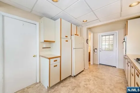 21 E Shore Road Denville Township NJ 07834