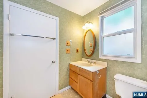 21 E Shore Road Denville Township NJ 07834