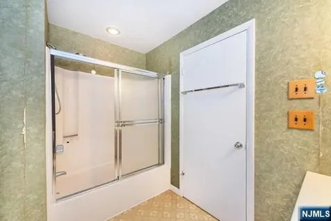 21 E Shore Road Denville Township NJ 07834