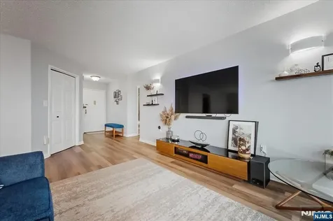 730 Harmon Cove Tower Secaucus NJ 07094