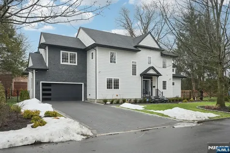 109 Arbor Drive Ho-ho-kus NJ 07423