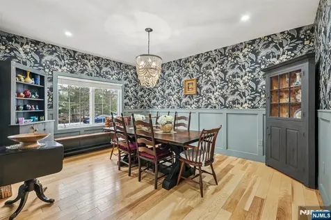 109 Arbor Drive Ho-ho-kus NJ 07423