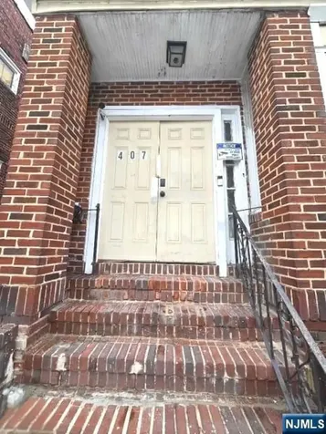 407 S 15th Street Newark NJ 07103