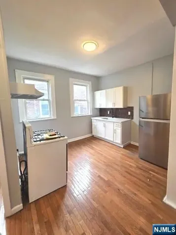 407 S 15th Street Newark NJ 07103