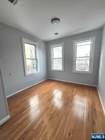 407 S 15th Street Newark NJ 07103