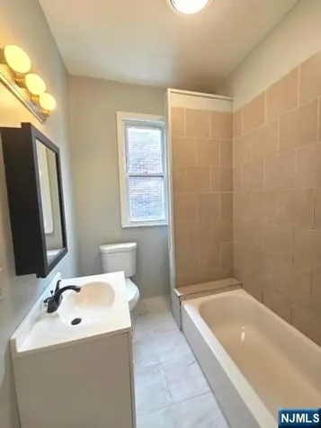 407 S 15th Street Newark NJ 07103