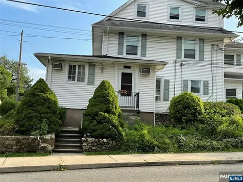 102 S Maple Ridgewood NJ 07450