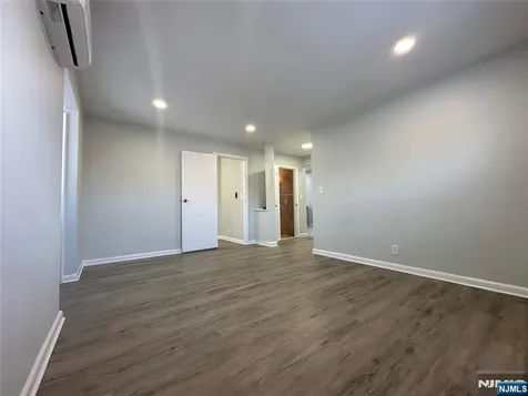 264 Shaler Boulevard Ridgefield NJ 07657