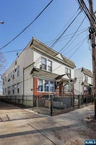 152 Dayton Street Newark NJ 07114