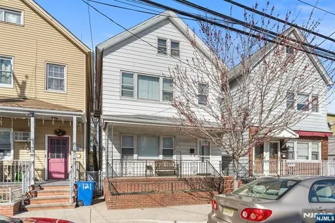 119 21st Street Bayonne NJ 07002