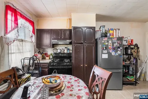 119 21st Street Bayonne NJ 07002