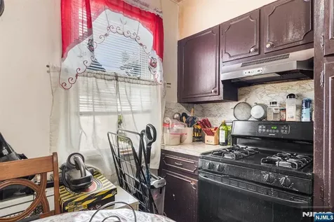 119 21st Street Bayonne NJ 07002