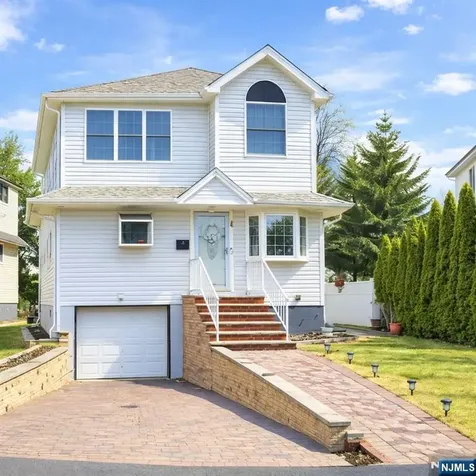 39 Voorhees Street Teaneck NJ 07666