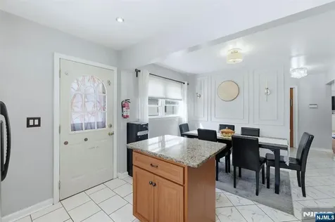 39 Voorhees Street Teaneck NJ 07666