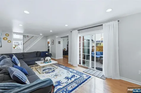 39 Voorhees Street Teaneck NJ 07666