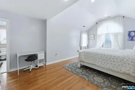 39 Voorhees Street Teaneck NJ 07666