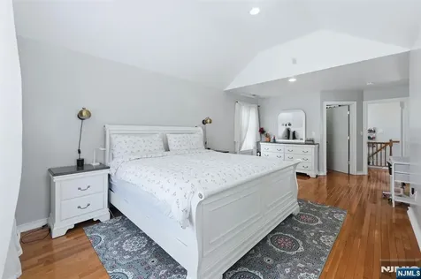 39 Voorhees Street Teaneck NJ 07666