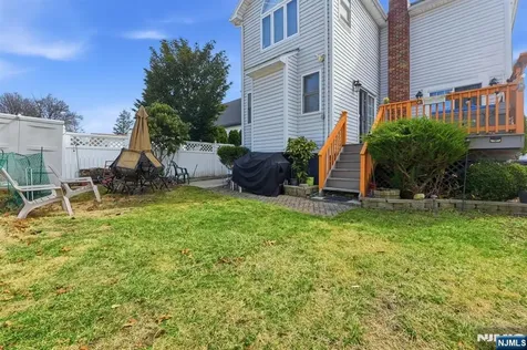 39 Voorhees Street Teaneck NJ 07666