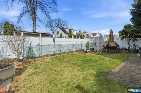 39 Voorhees Street Teaneck NJ 07666