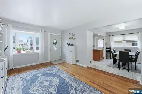 39 Voorhees Street Teaneck NJ 07666