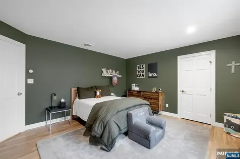 18 Sunflower Drive Upper Saddle River NJ 07458